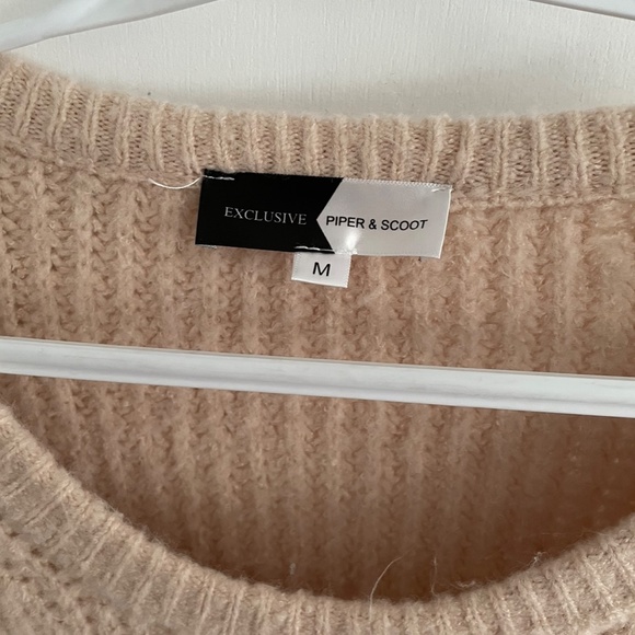 Piper and Scoot Sweater - Medium - Picture 3 of 3